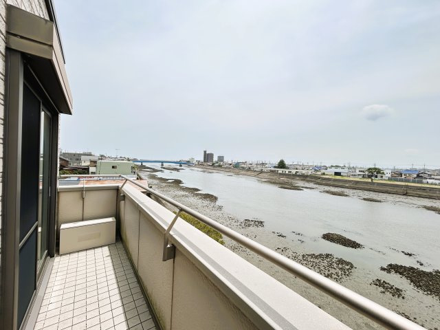 【バルコニー】の画像