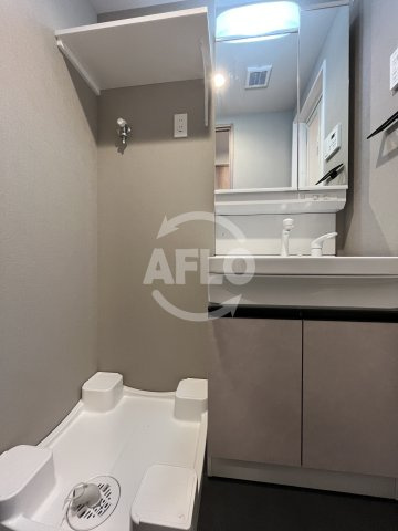 Live Flat Tsukamotoの独立洗面台|洗面台