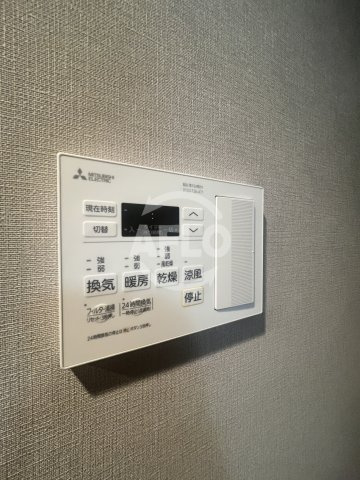 Live Flat Tsukamotoの洗面所|浴室乾燥機