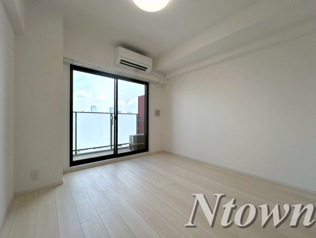 【居間・リビング】 | S-RESIDENCE名古屋菊井aline(アライン) | こちらの居間で趣味の時間をお楽しみください