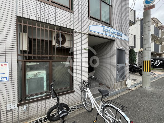 コートヴィエール新大阪のエントランス|エントランス