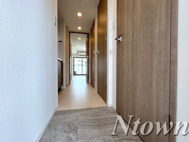 【玄関】 | S-RESIDENCE名古屋菊井aline(アライン) | シンプルで使いやすい玄関です