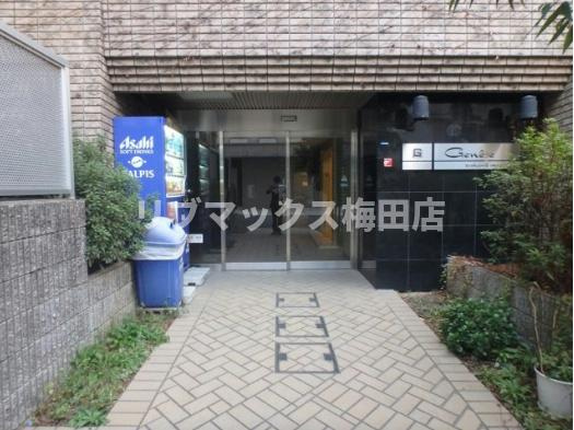 【エントランス】