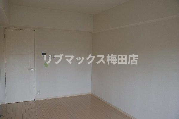【寝室】