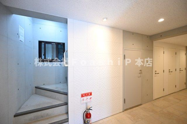 カルージュ要町のロビー