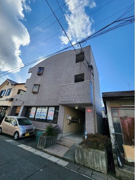 コーポグランデ立花の外観