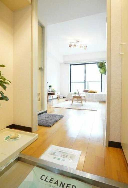シルフィード用賀　分譲賃貸　南向き　駐輪場の玄関