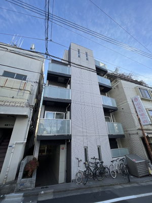 京王新線「初台」駅徒歩10分