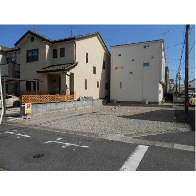 岐阜市加納鷹匠町の駐車場