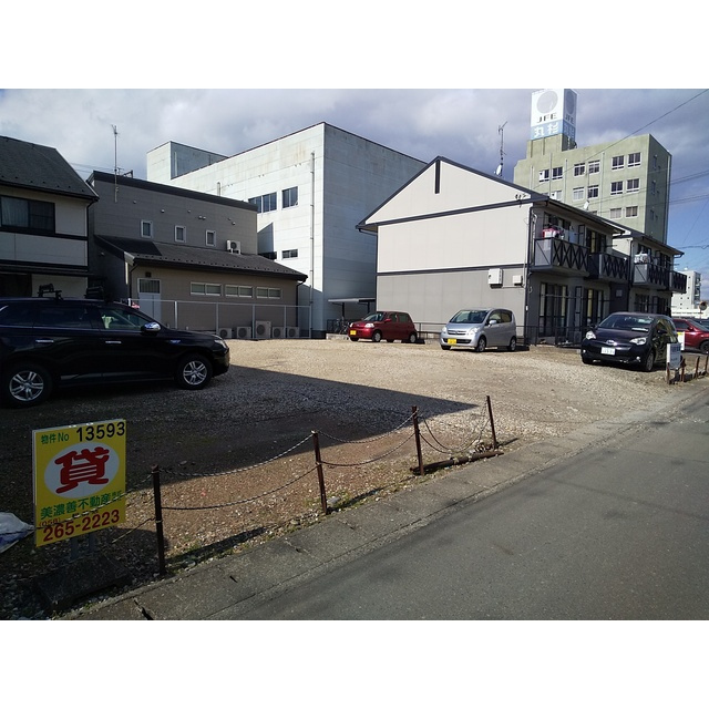 岐阜市城東通５丁目の駐車場