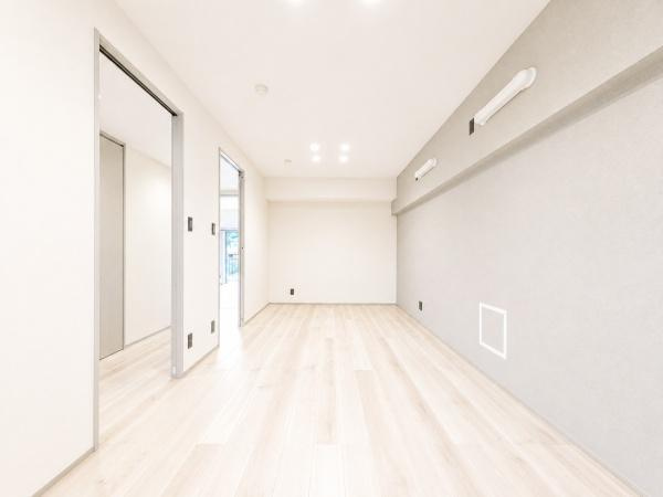シャンボール西寺尾の洋室|ミライカベ採用の広々とした居室です♪
将来は壁を作成し2つの居室に分けて利用できます！