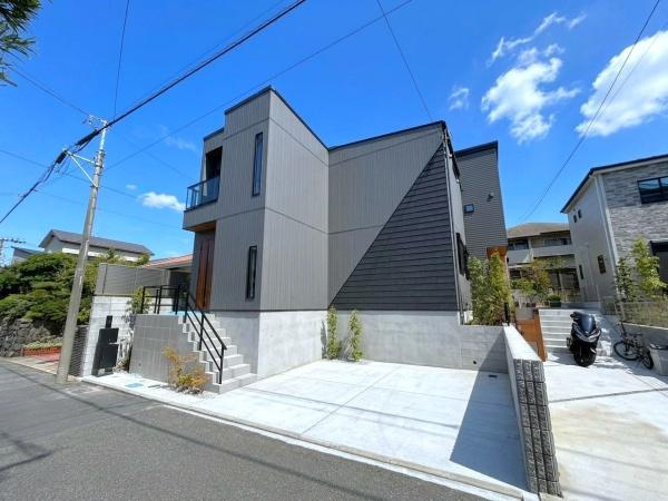 藤沢市辻堂太平台１丁目の新築一戸建
