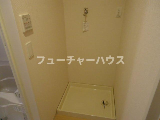 グリーン・ローズ　壱番館の設備|洗濯機置場
