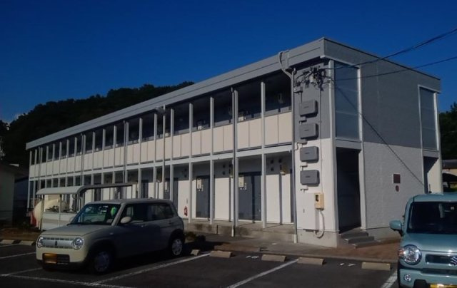 レオパレスマリモの外観
