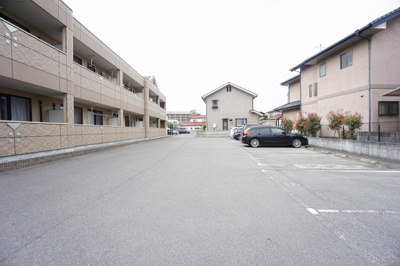【駐車場】 | サングローリーガルデン