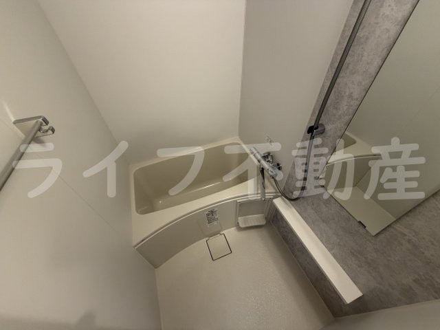 エスリード大阪イーストエッジの浴室