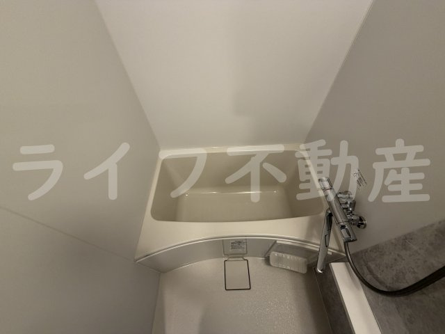エスリード大阪イーストエッジの浴室