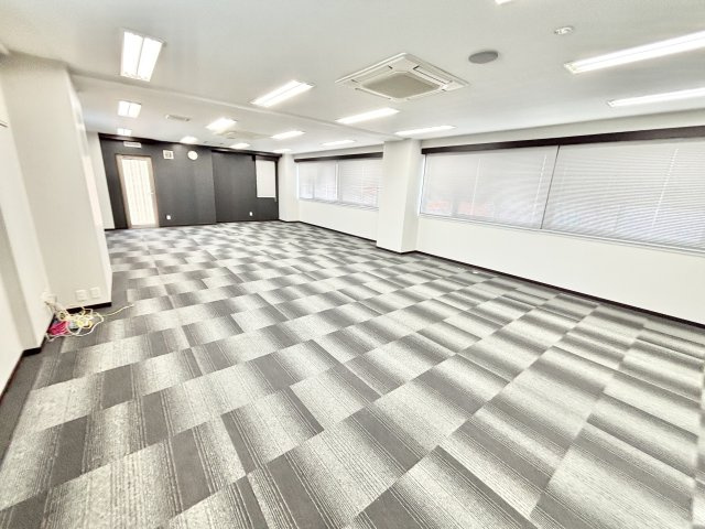 NEXT第二ビルのロビー