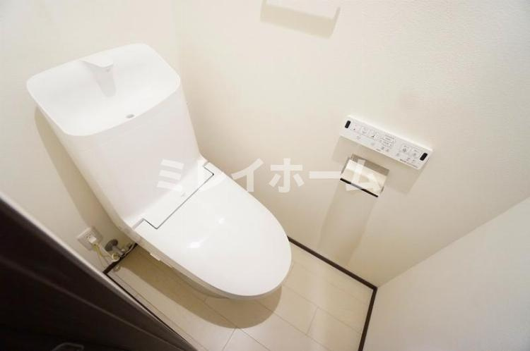 ラヴィエール戸越公園のトイレ|同建物内別のお部屋の参考写真になります。