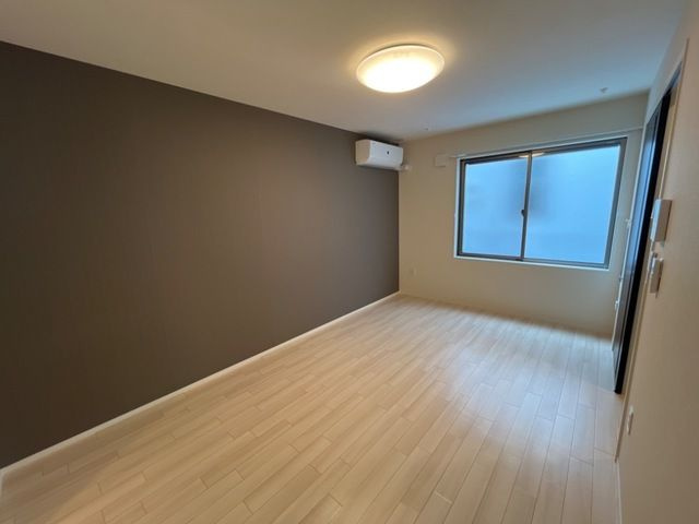 プランドール豊町の居間・リビング