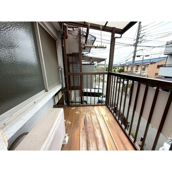 右京区西京極下沢町貸家のバルコニー