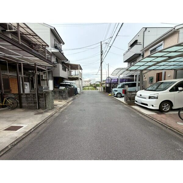 右京区西京極下沢町貸家の周辺|前面道路