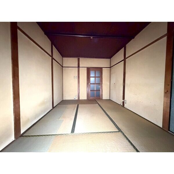 右京区西京極下沢町貸家の和室|1階和室