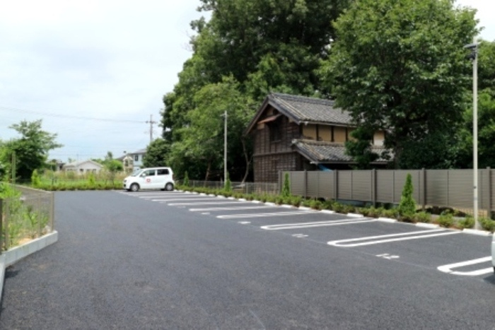 クレストフォーチュンAの駐車場|駐車場です
