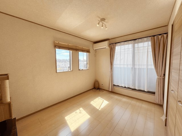 野田市清水公園東　中古売戸建の洋室