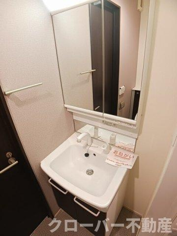ガーデンハウスＭ　Ｃの洗面所