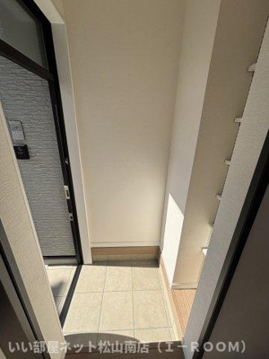 【玄関】 | エルミタージュ