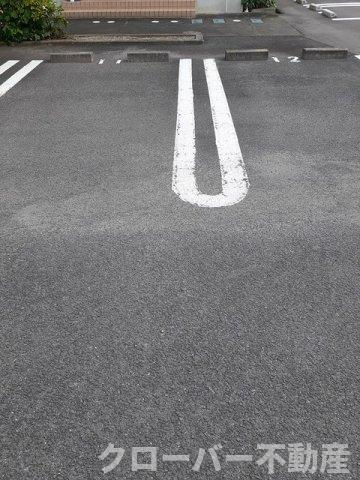 来夢１番館　Ａの駐車場
