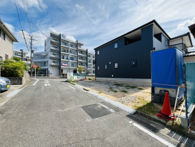 知多市日長台276『仲介手数料無料』新築一戸建て・建売の前面道路含む現地写真