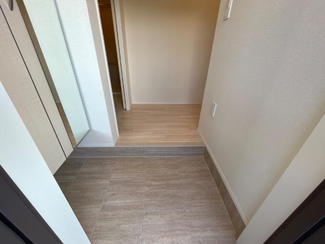 フロンティアの玄関|玄関