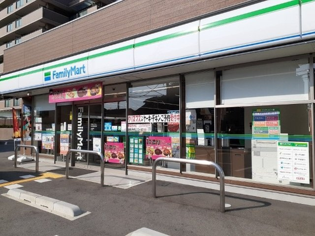 エレガンテの周辺|ファミリーマート 渋谷街道音羽まで850m