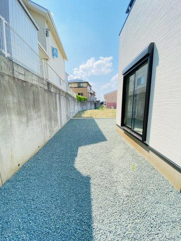 よかタウン／大津町引水8期／７号棟の庭