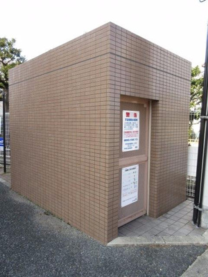 【設備】 | プロスベール北野田 | 敷地内ゴミ捨場