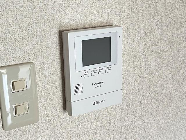 【セキュリティ】 | レッドウィング | カメラ付インターホン（イメージ）