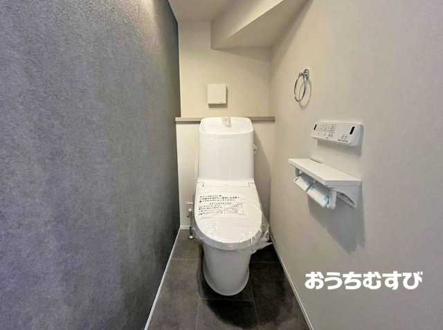 尾張旭市南原山町3期(全6棟)のトイレ