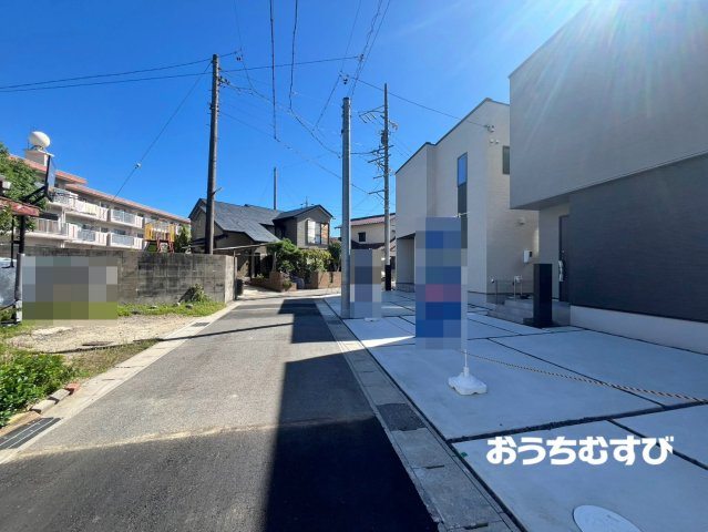 尾張旭市南原山町3期(全6棟)の駐車場
