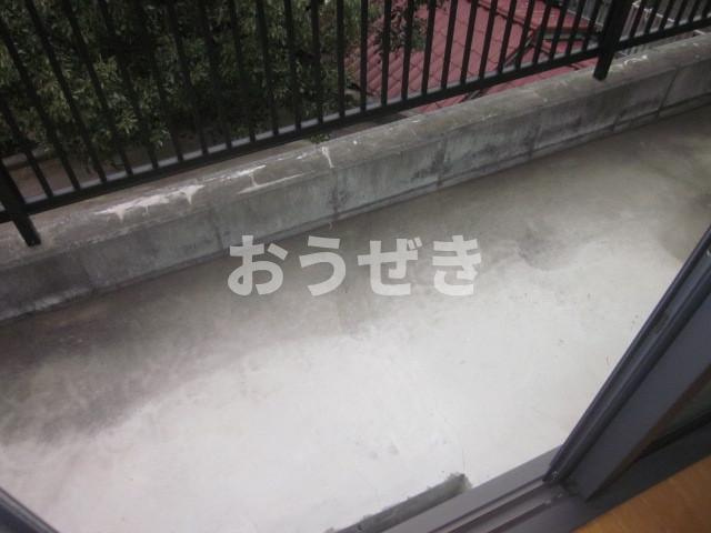 フィオーレ南太田のバルコニー