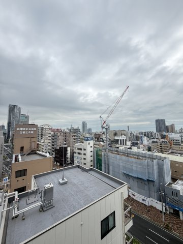 プレステージ山手県庁前通りの展望