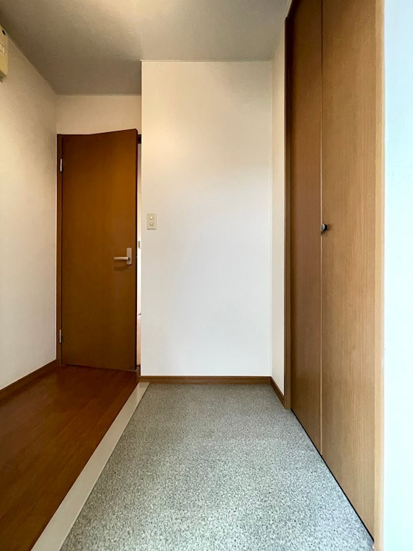 グランメゾン上牟田の玄関