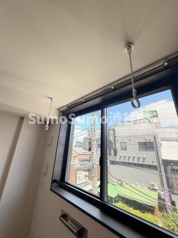 CREATIF桜新町の内装|明るい室内です