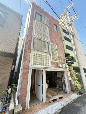 セゾン花隈の外観