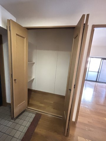 ファーネスト西新の収納