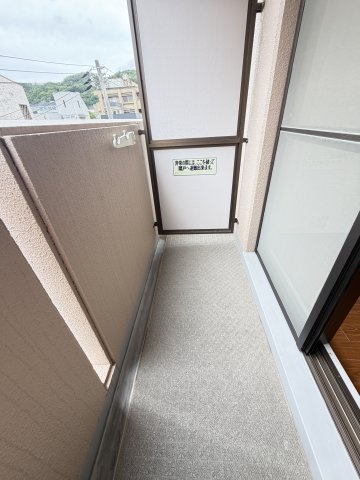 中山手ミオ壱番館のバルコニー
