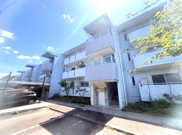 シャトー春山