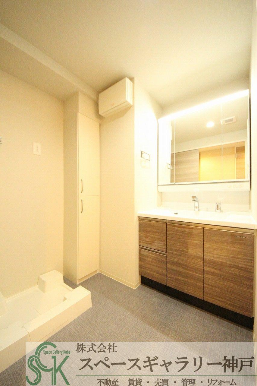 グランリベレ明石の洗面所|※お部屋により仕様が異なる場合がございます※