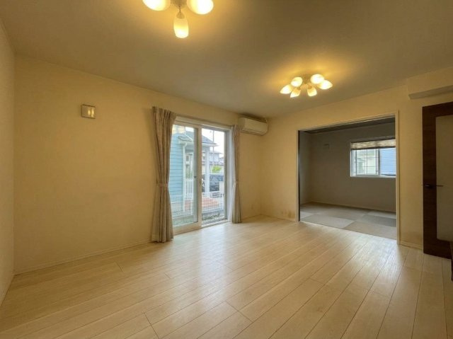中古戸建・中古住宅　郡山市喜久田町赤沼向　富田東小学校・富田中学校の玄関